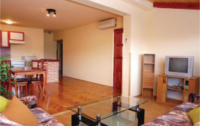 Apartment Mardeganijeva II